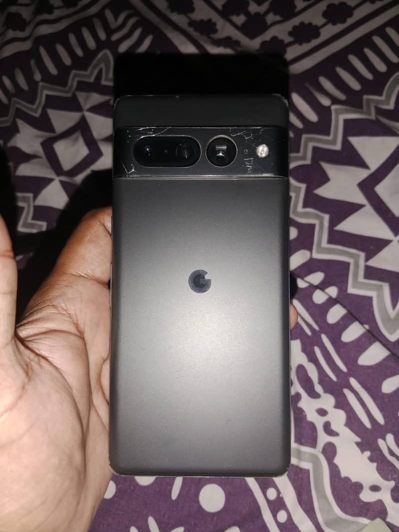 Google Pixel 7 Pro 2