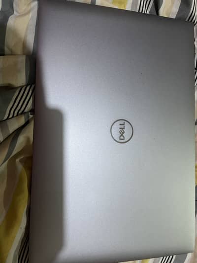 Dell Precision 5480 Ultra Book I7 13800H Ada 2000 Rtx