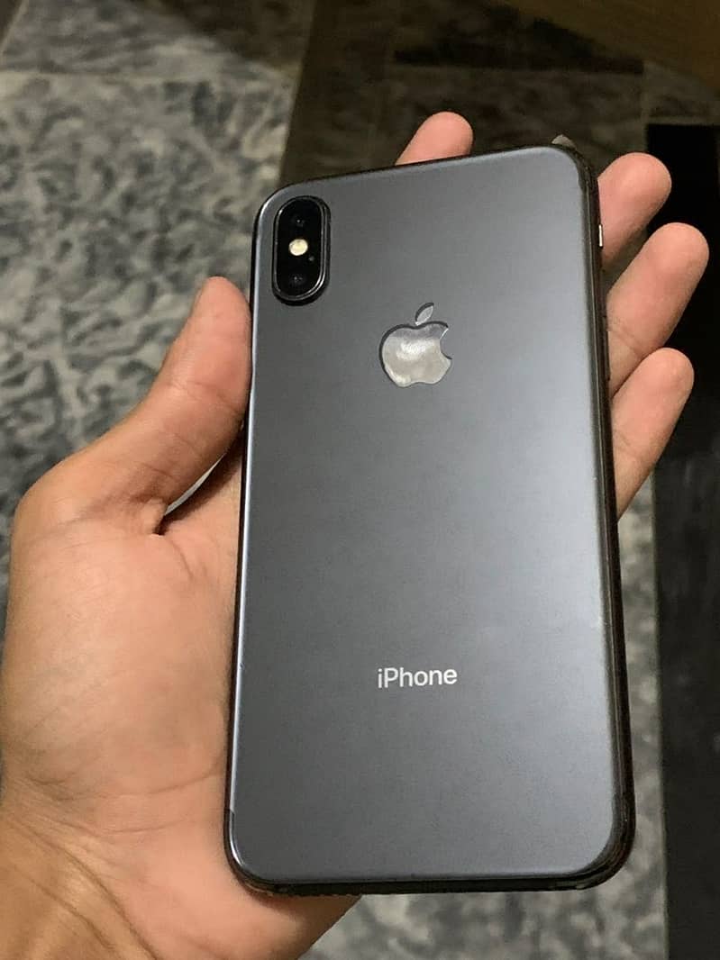 Apple iPhone X 1
