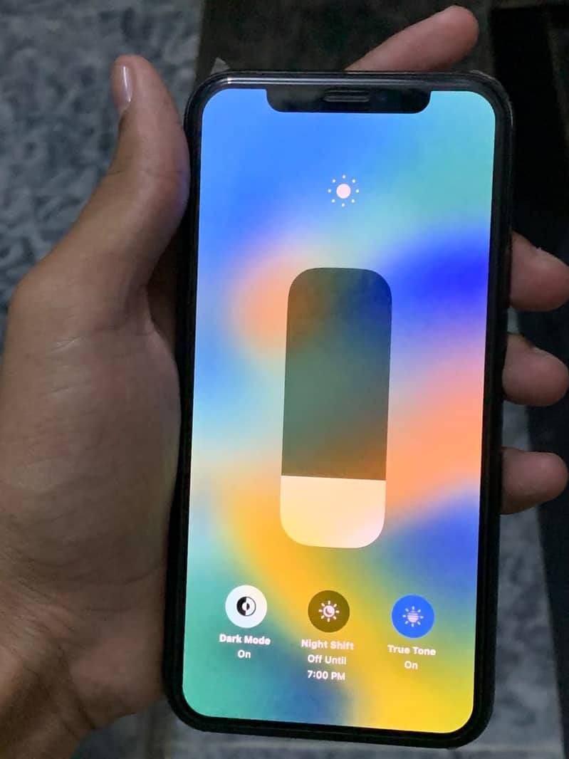 Apple iPhone X 3
