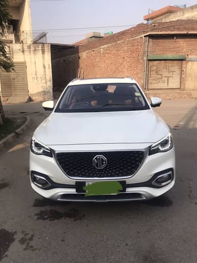 MG HS 2023
