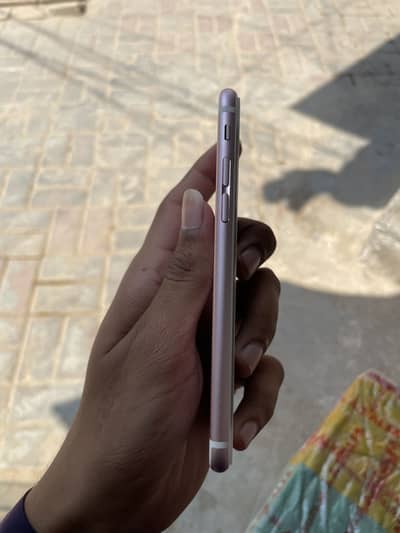 Apple iPhone 6S