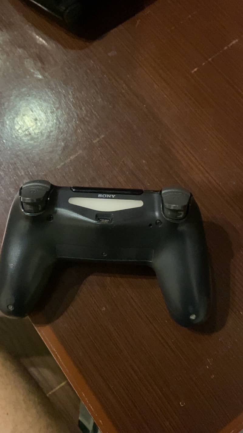 PS4 ORIGINAL CONTROLLER 2