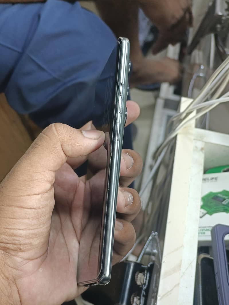Tecno CAMON 40 Pro 3