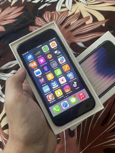 Apple iPhone SE 3rd gen waterpack airtight with box
