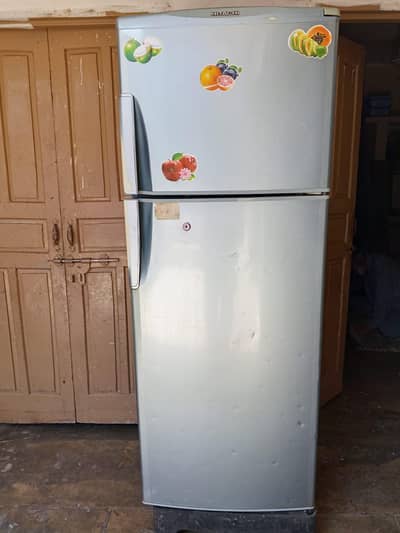I want to sell my Hitachi Refrigerator . . .