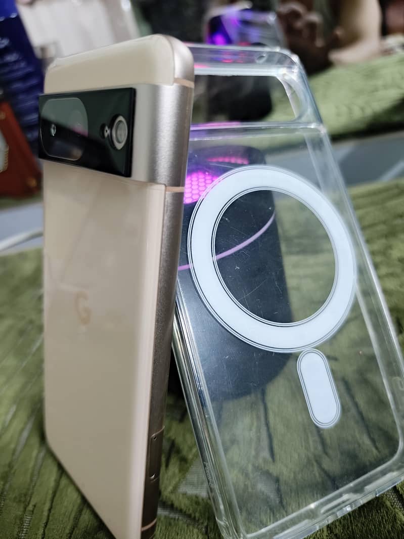 Google Pixel 8 7