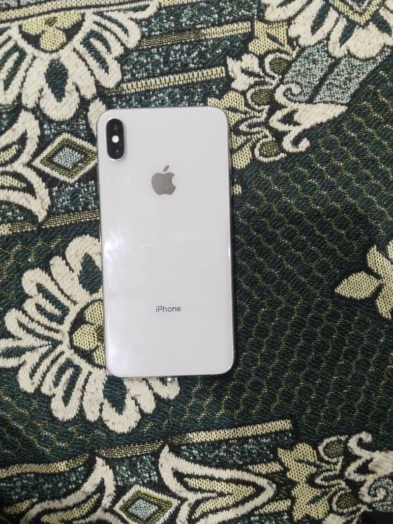 Apple iPhone XS Max 0