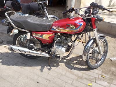 Total genien bike he nut to nut geniun  koi km ni bs lo or chalao