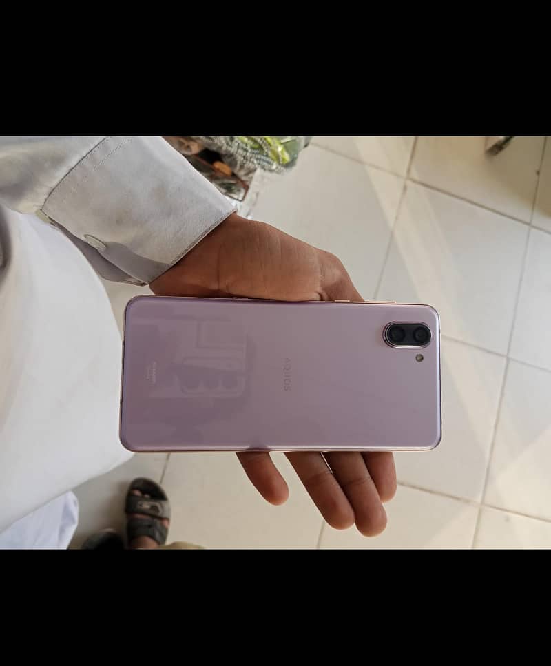 Sharp Aquos R3 2
