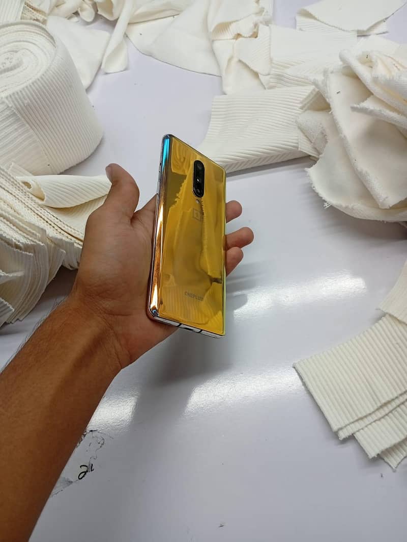 One Plus 8 0