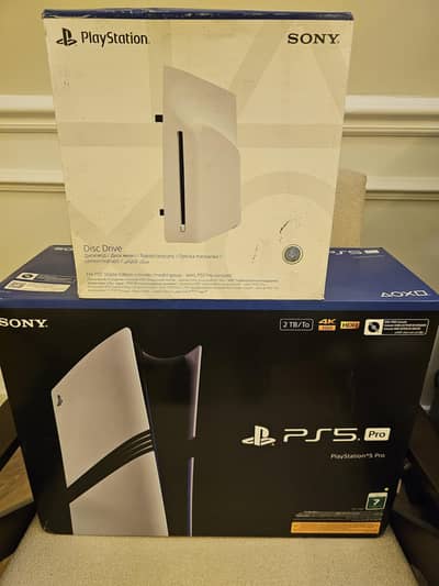 PS5 Pro + Disc Drive Combo
