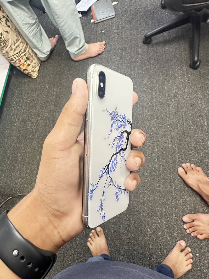 Apple iPhone X 2