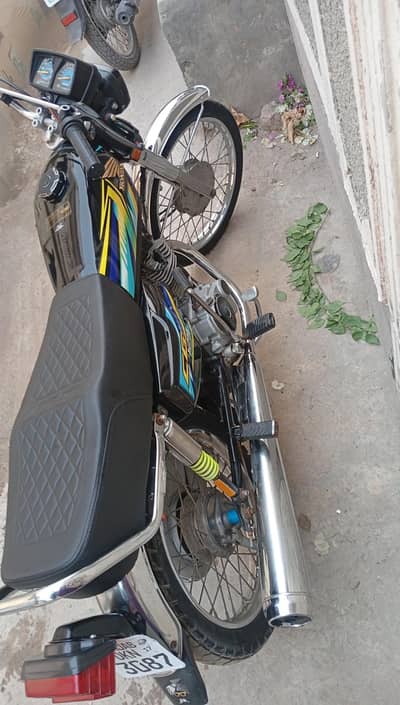 CG 125 2017 model