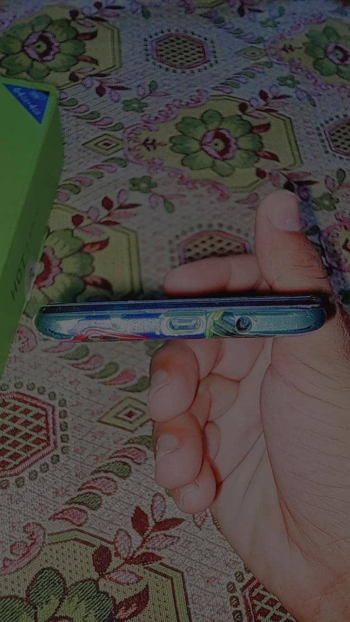 Infinix 4