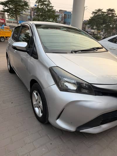 Toyota Vitz 2014