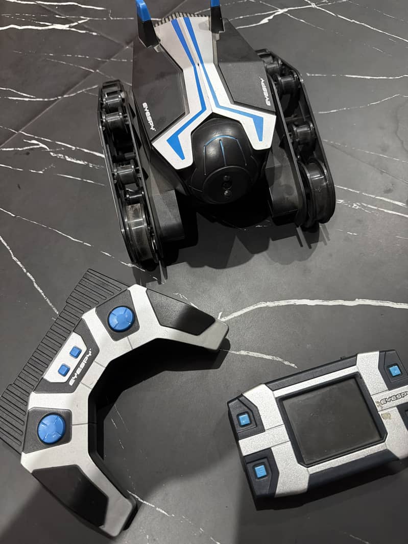 Remote control tank 1