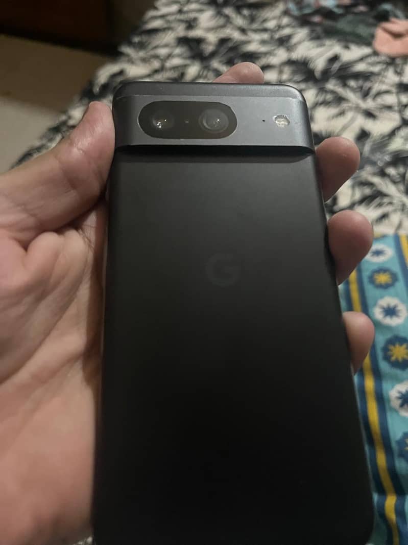 Google Pixel 8 3