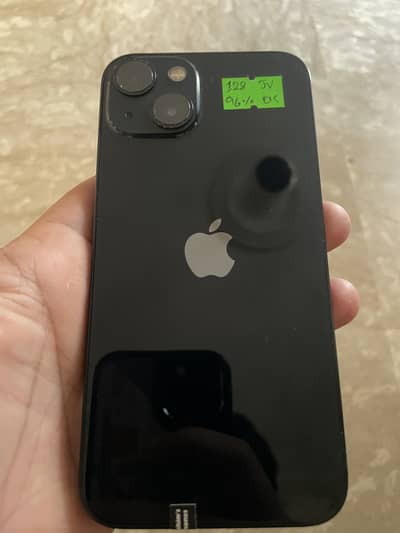 Apple iPhone 13