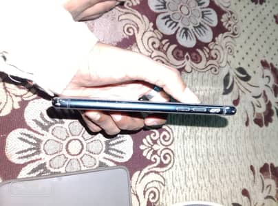 Apple iPhone XR
