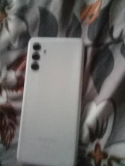 Samsung a04s