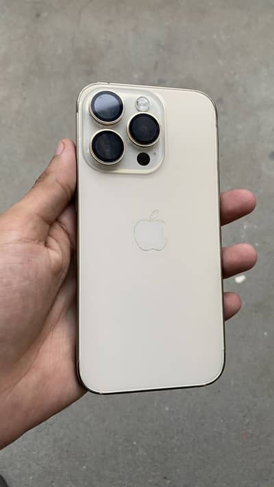 Iphone 14 pro 256 GB Golden
