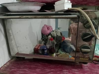 oven urgent sell best condition