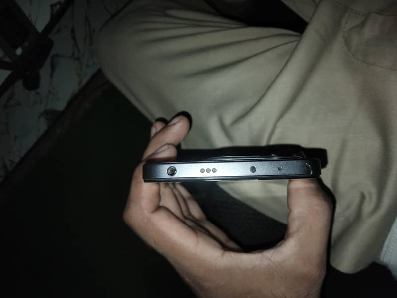 readme note 14 8/256 3