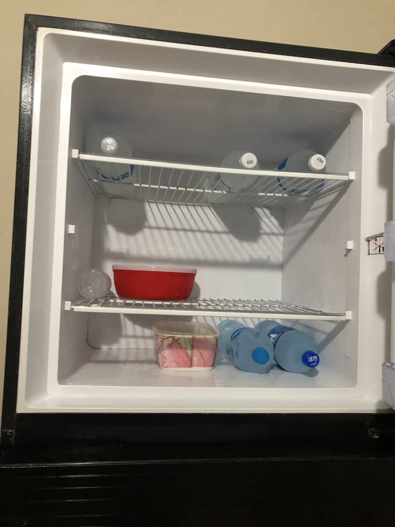 Dawlance fridge 3