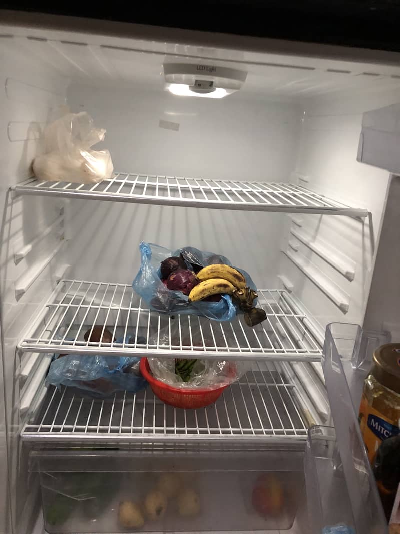 Dawlance fridge 4