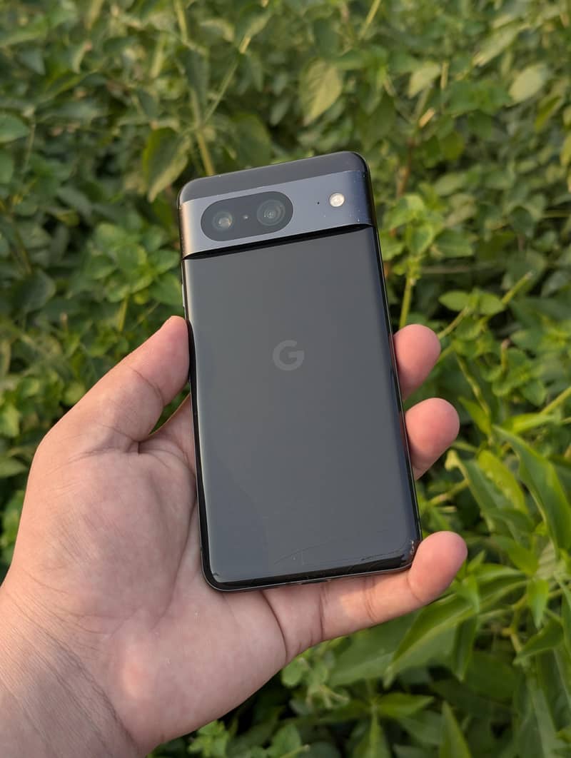 Google Pixel 8 1