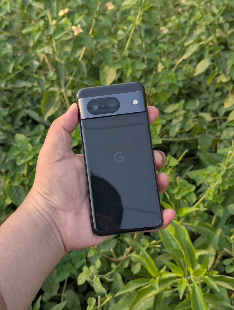 Google Pixel 8 9