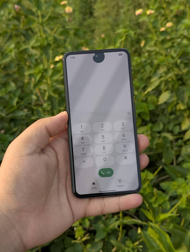 Google Pixel 8 11