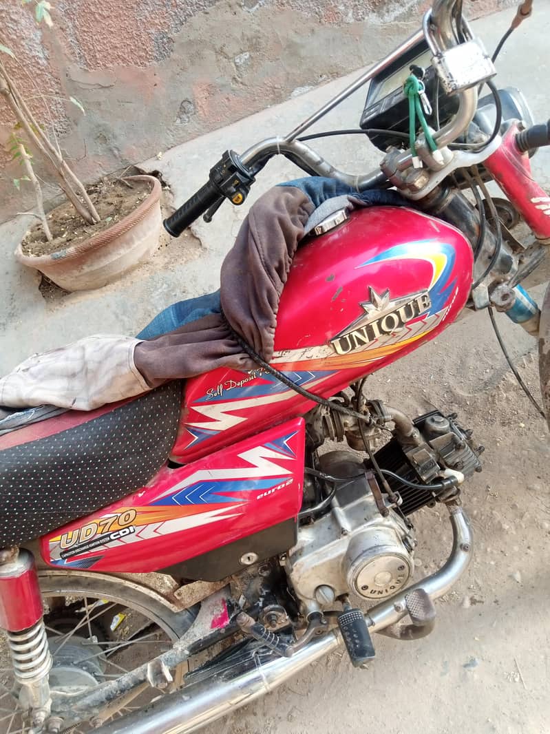UNIQUE 70cc 3