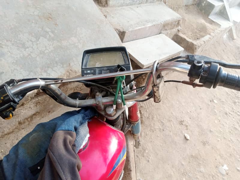 UNIQUE 70cc 4