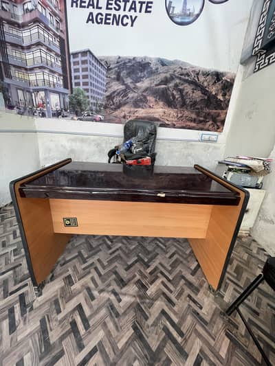 Office Table for Sale – Good Condition 8/10