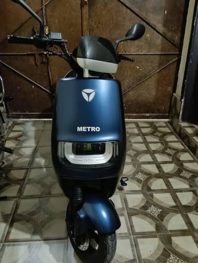 metro E8S