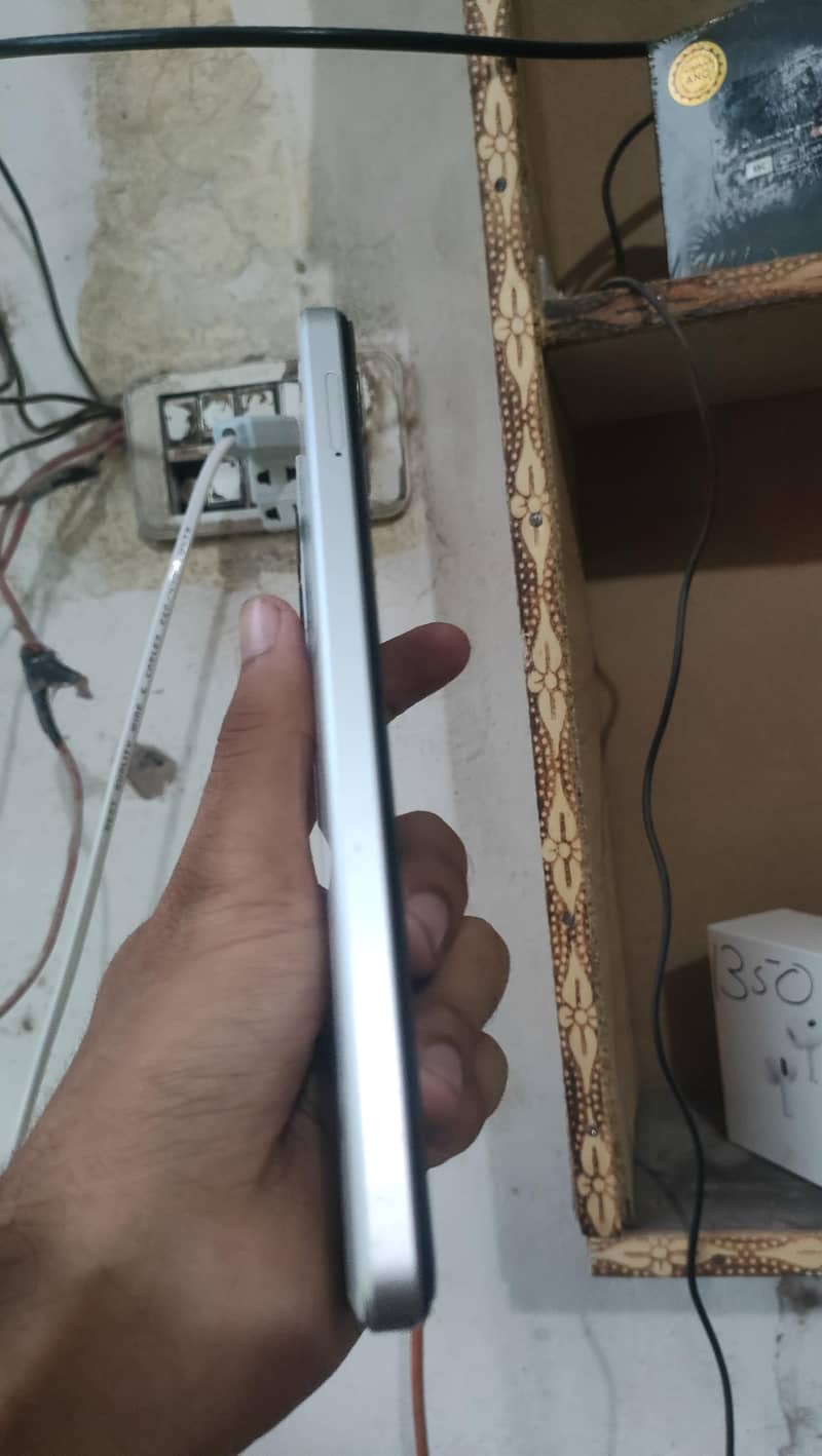 Dcode Bold 3 2