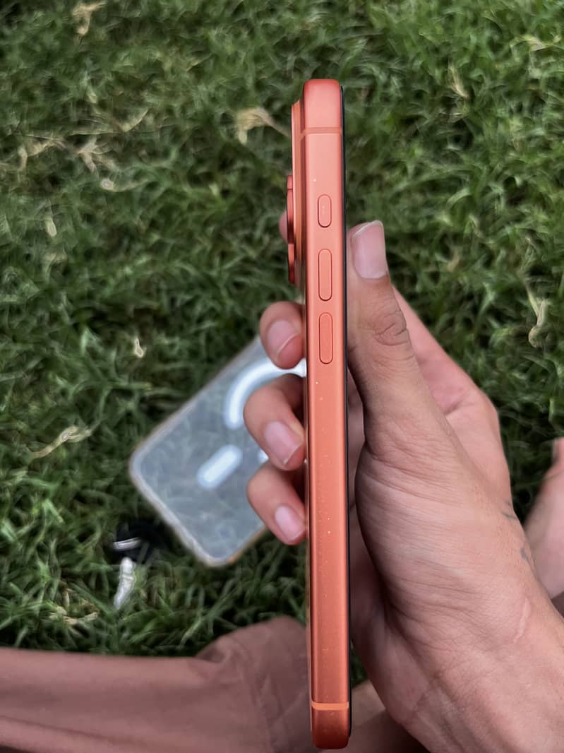 Apple iPhone 17 Pro Max 1