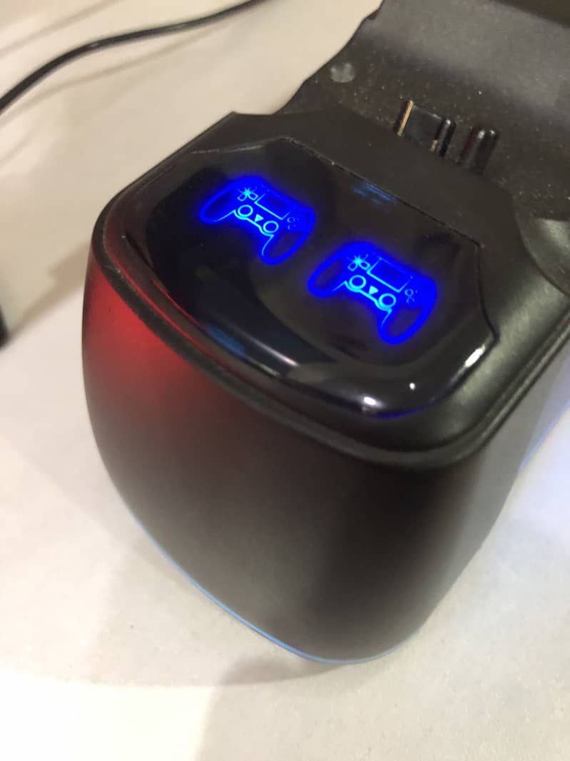 charging dock ps4 2