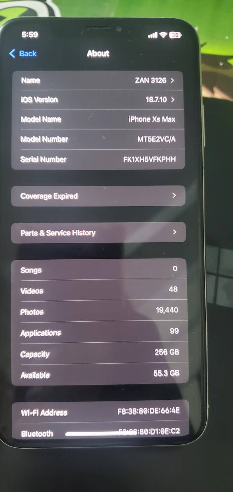 Apple iPhone XS Max 3
