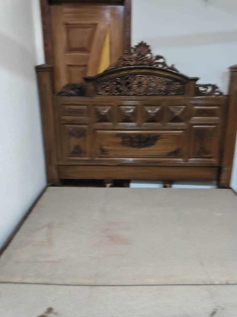 king size bed 2