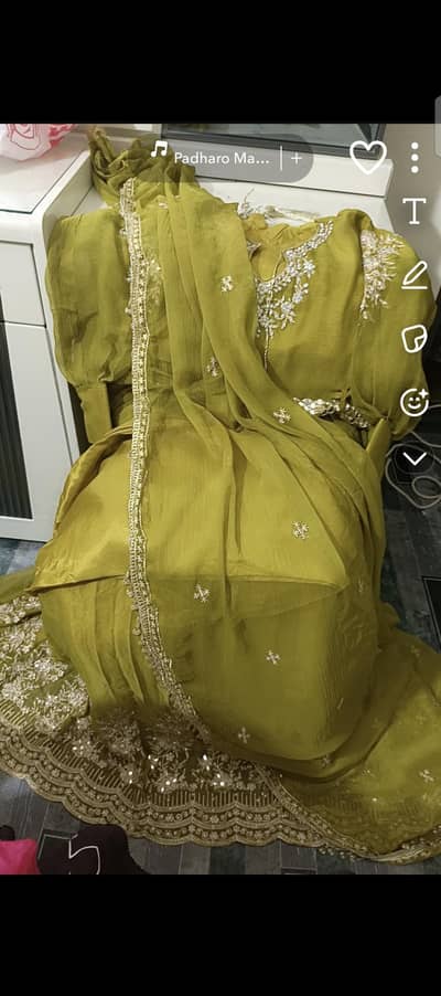 Buy 1 Get 1 free (frock & shirt trouser)