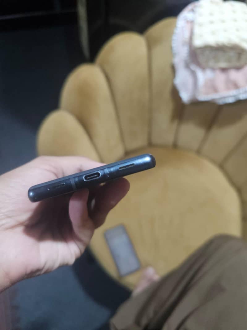 Google Pixel 7a 3