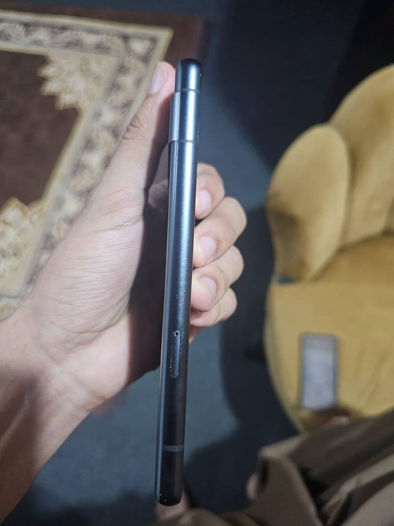 Google Pixel 7a 5