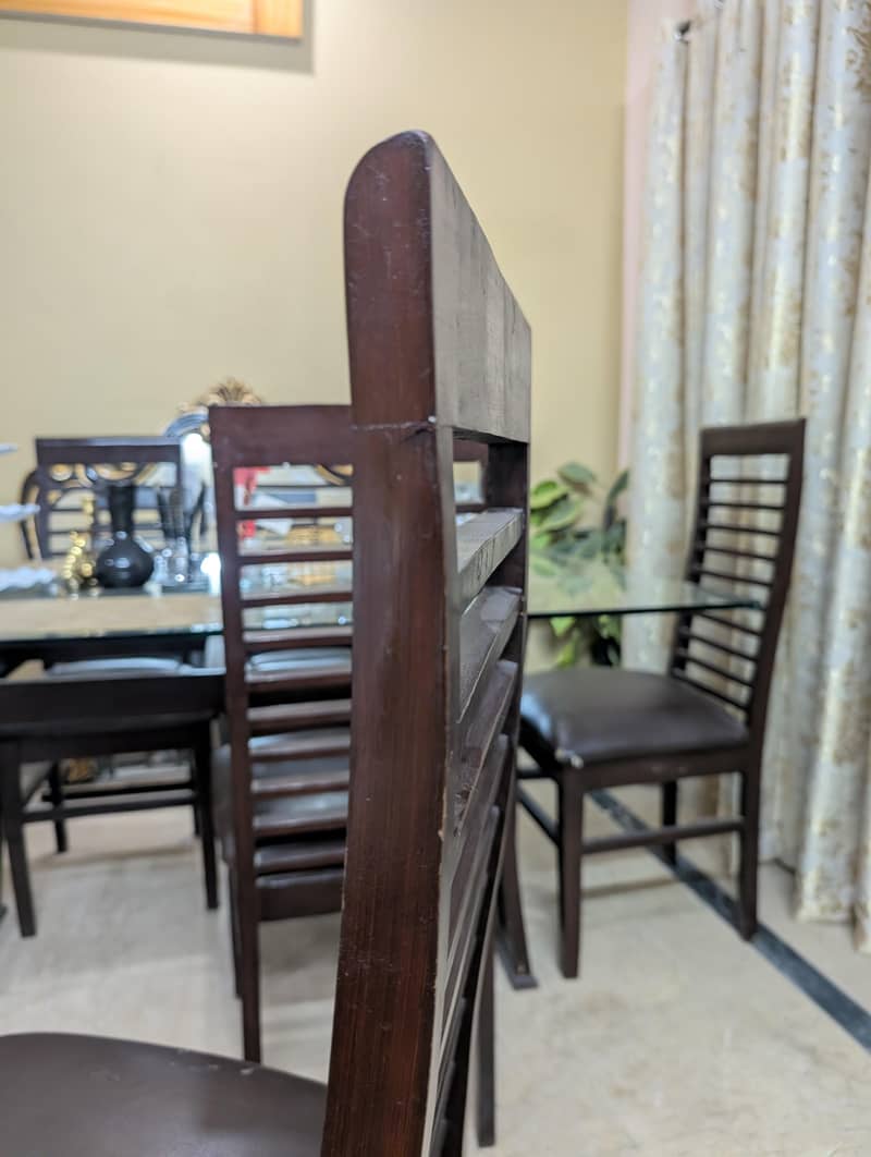 Dining table 6 seater 3