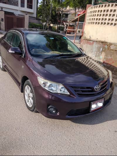 Toyota Corolla Altis 1.6 SR Sunroof