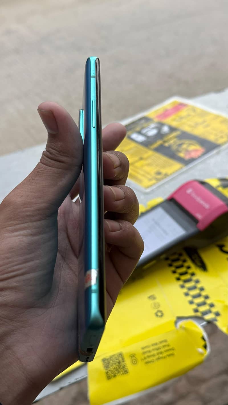 One Plus 8 Pro 6