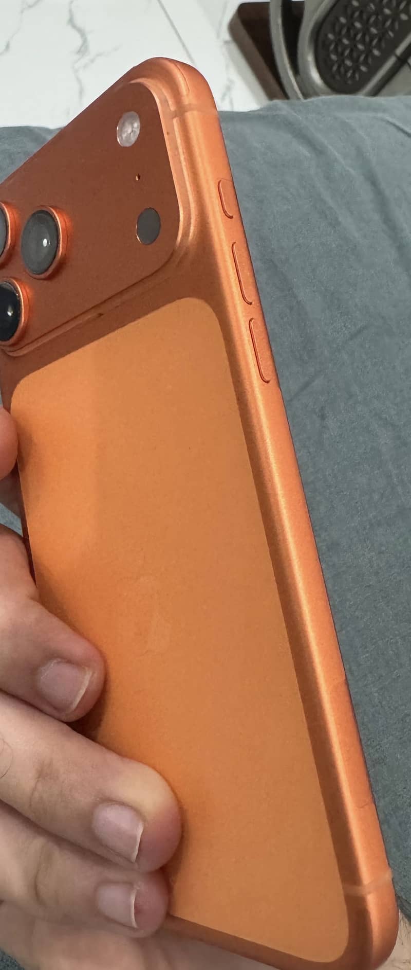 Apple iPhone 17 Pro Max 2