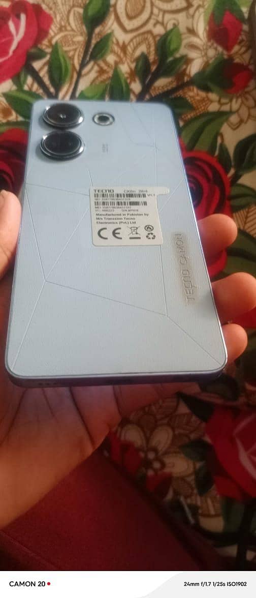 Tecno CAMON 20 0